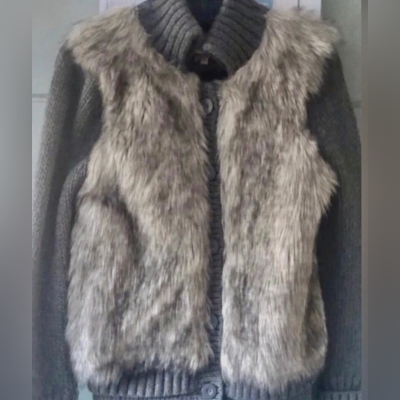 JUICY COUTURE y2K button up sweater coat or cardigan sweater wool & faux fur M - Picture 2 of 13